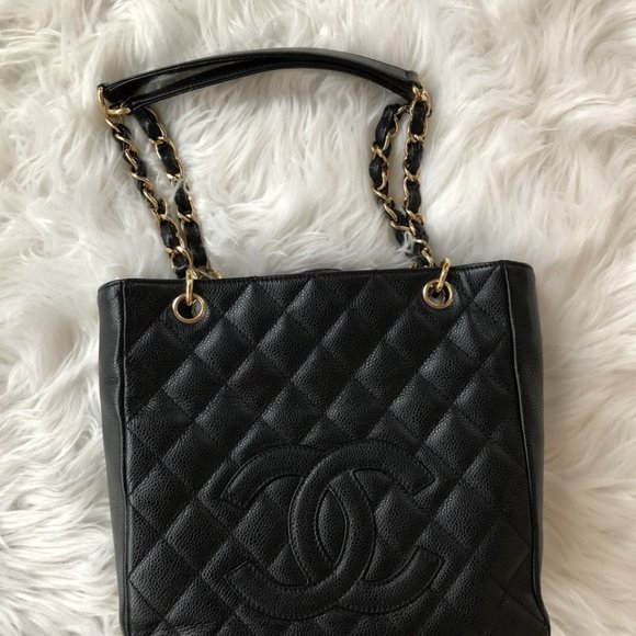 CHANEL Petit Shopping Tote Quilted Chain Shoulder - Picture 3 of 3